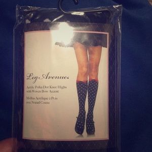 Leg avenue polka dot tights with bow , brand new.